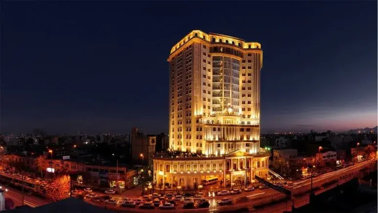 Golden Palace (Ghasr E Talaee) Hotel