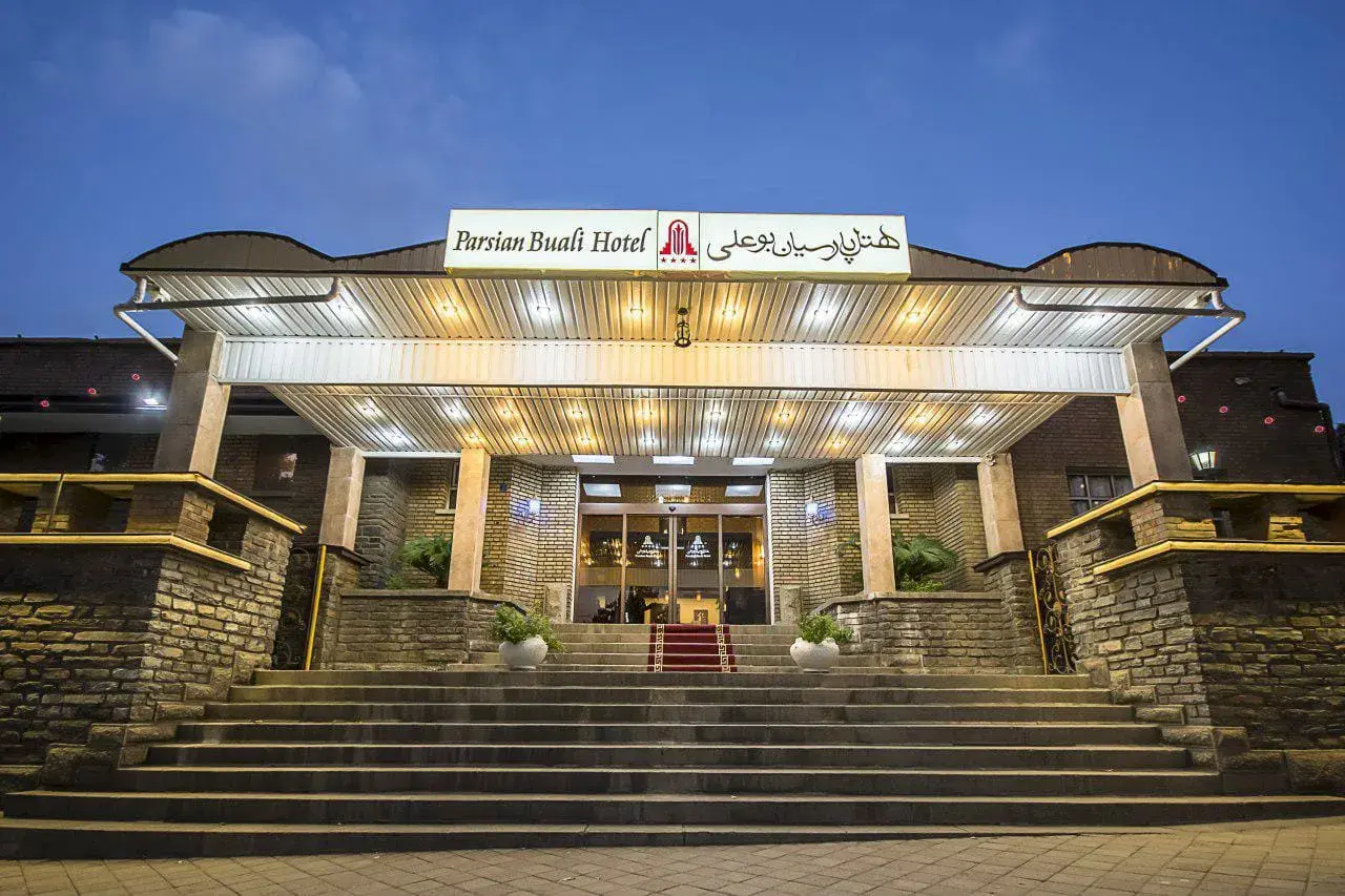 Parsian BuAli Hotel