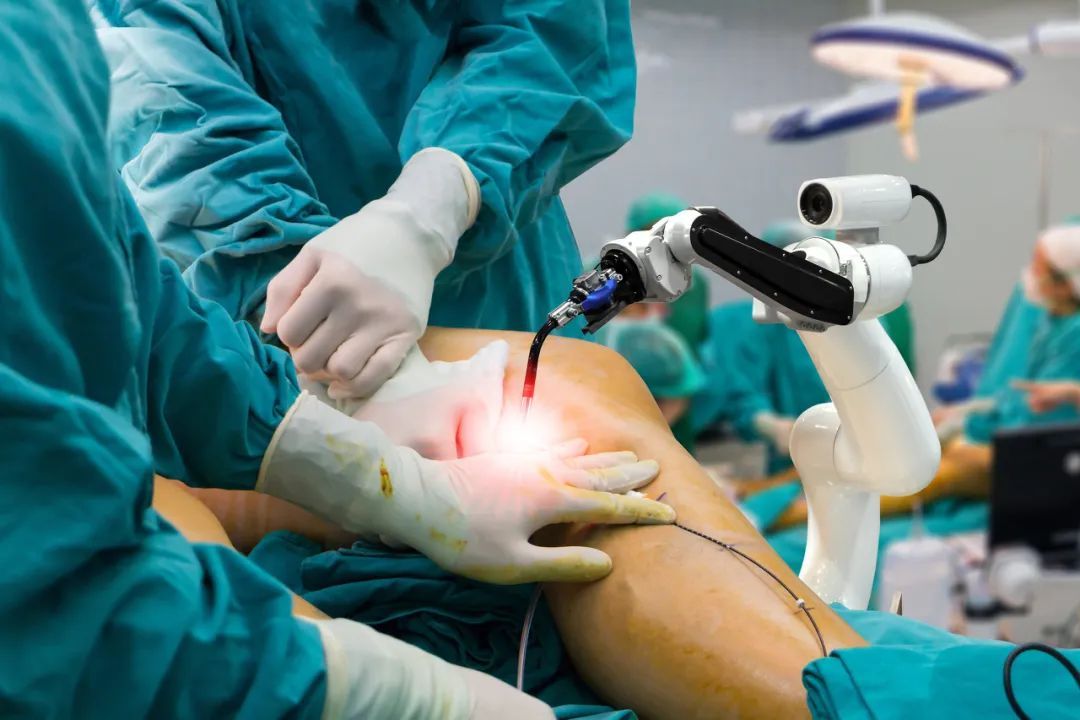 The disadvantages of Robotic Knee Replacement