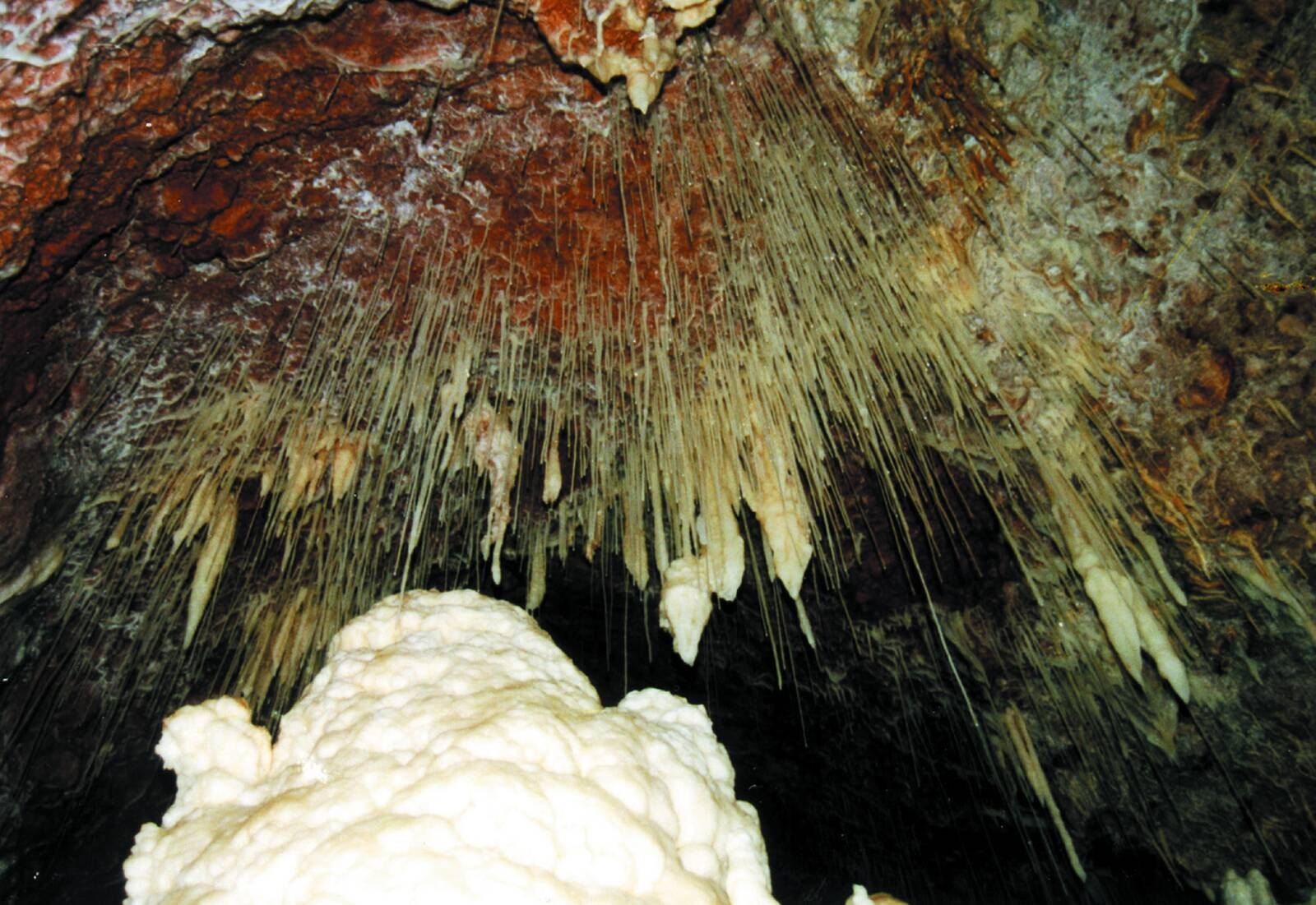 Quri Qaleh Cave