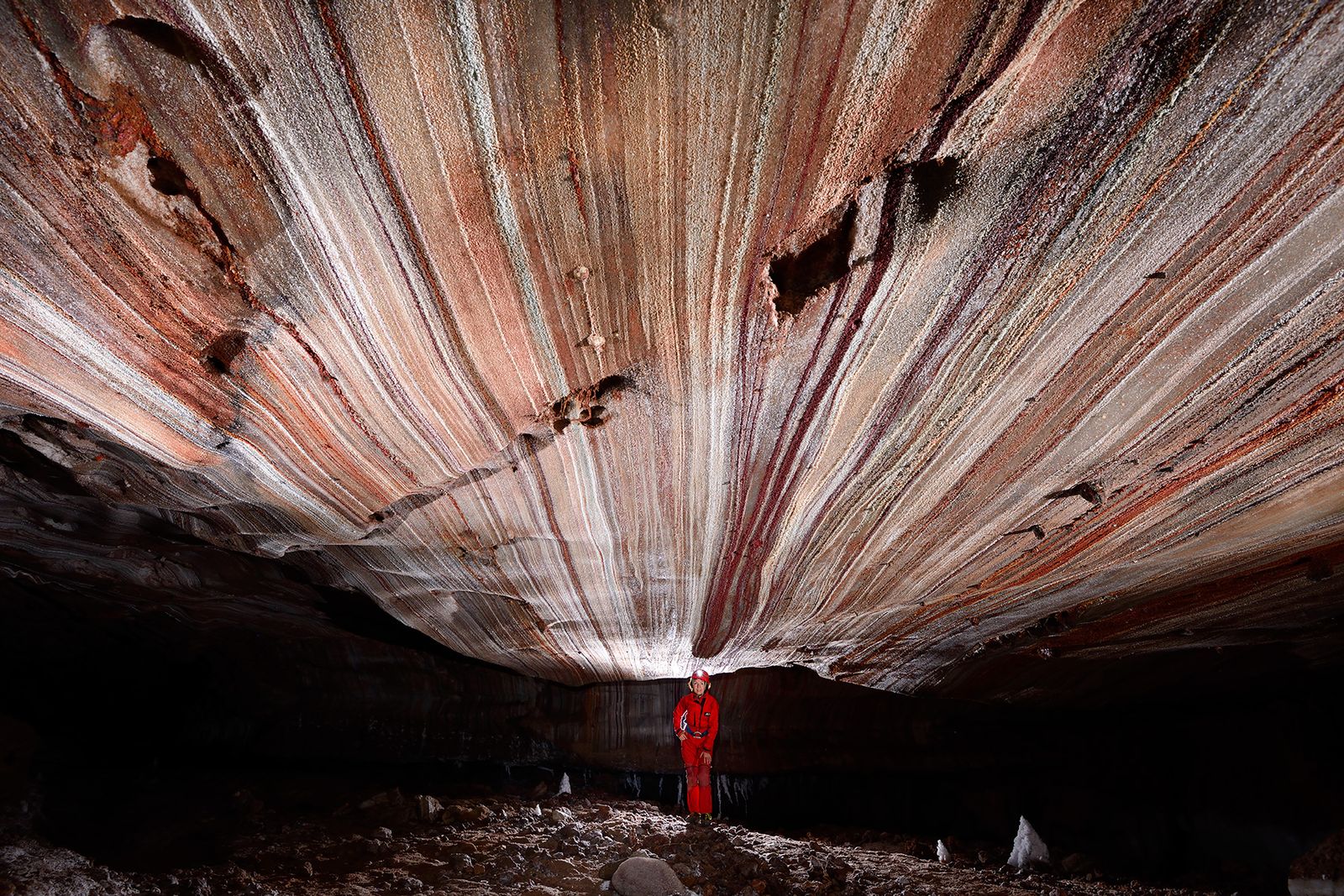 Namakdan Salt Cave