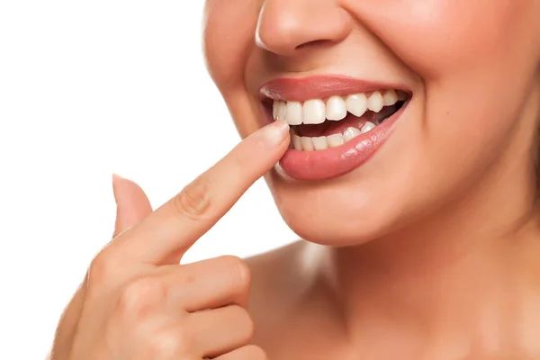 Advantages of Hollywood smile