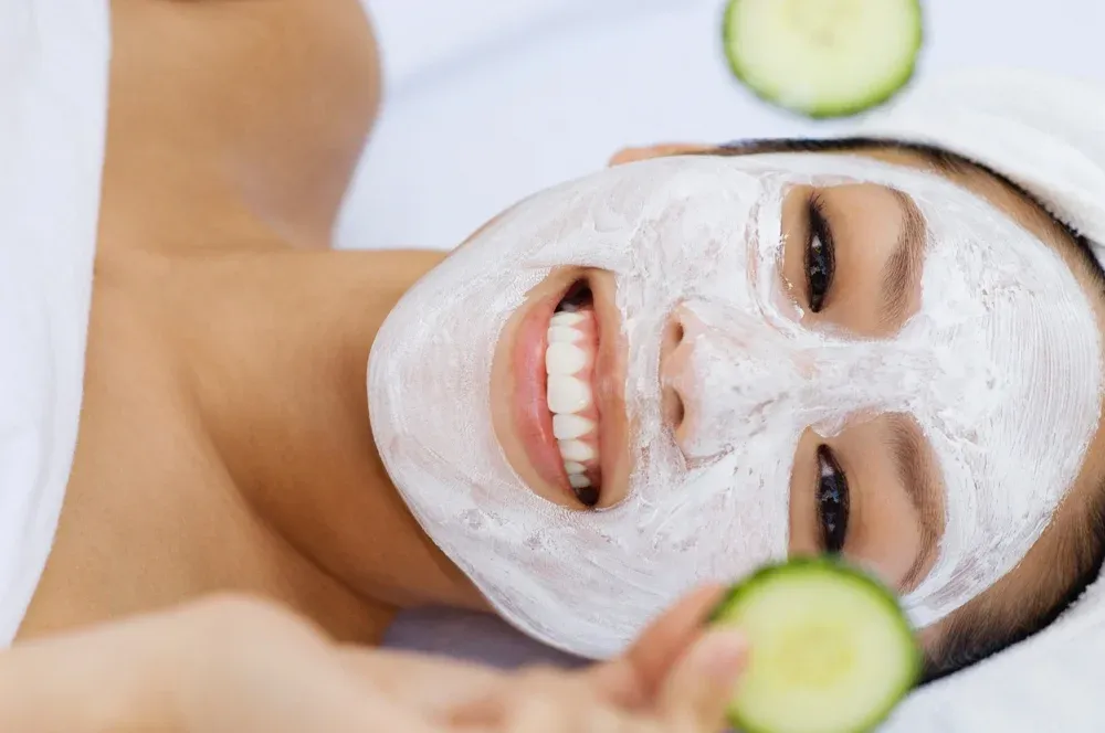 What happens during a Facial Session?