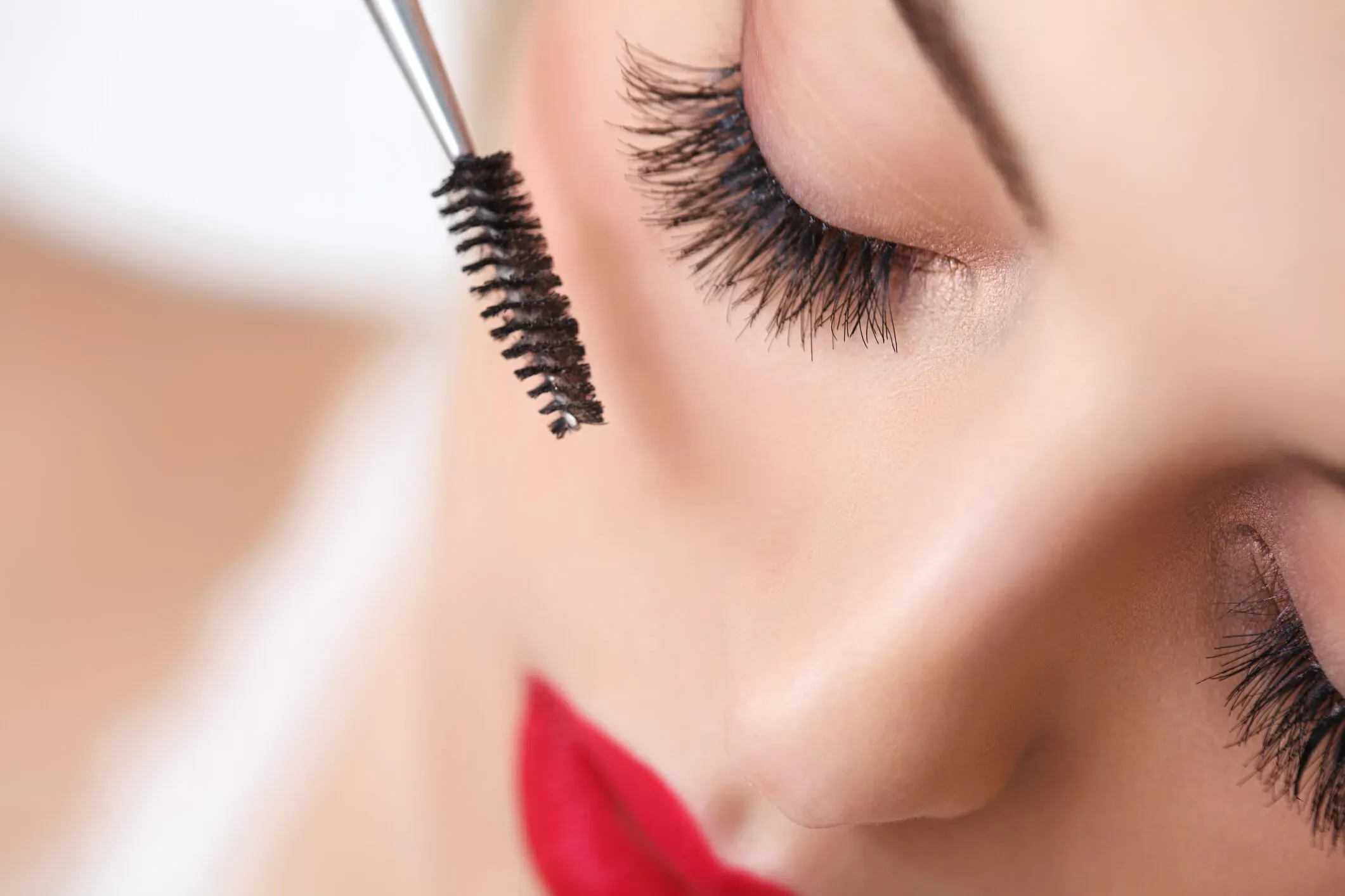 Different types of Eyelash Extensions