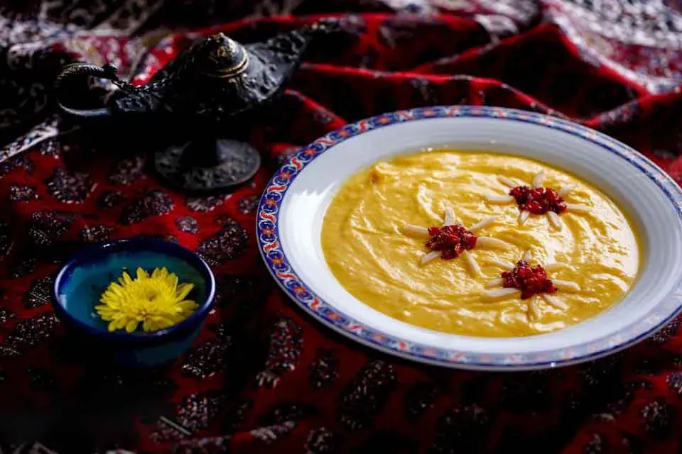 Explore the best traditional Iranian cuisine