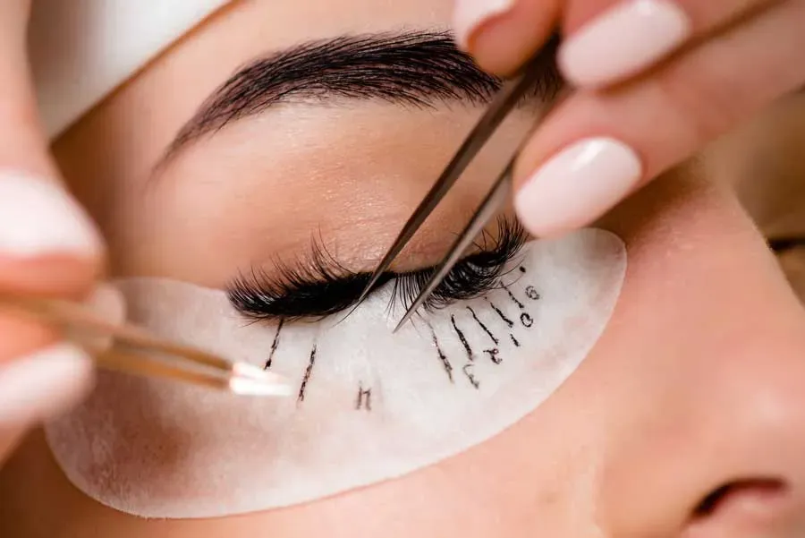 Lash Extension in Iran