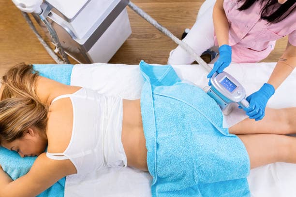 Coolsculpting vs. Liposuction